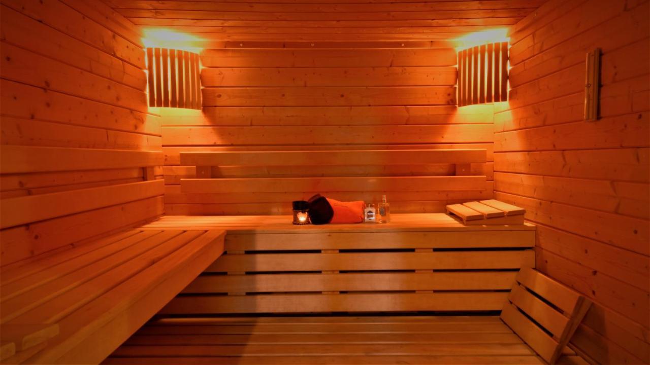 Les Gites Du Clos Saint Michel & Spa 马洛塞讷 外观 照片
